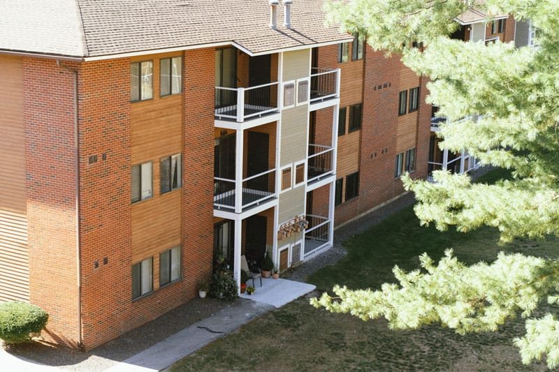 Reforma externa dos edifícios em Blackstone Dr, Nashua NH